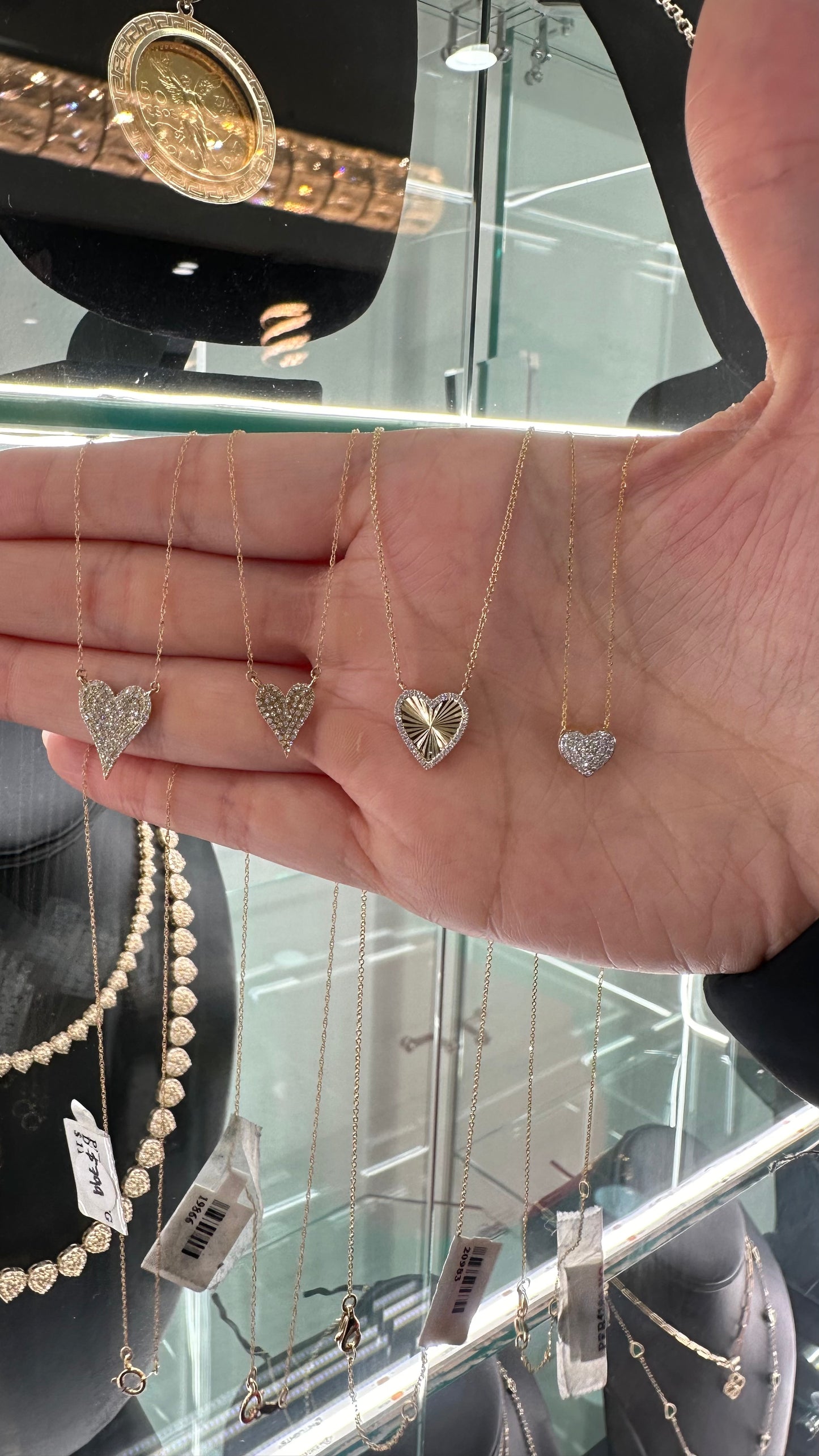 14K DIAMOND SMALL HEART PENDANT