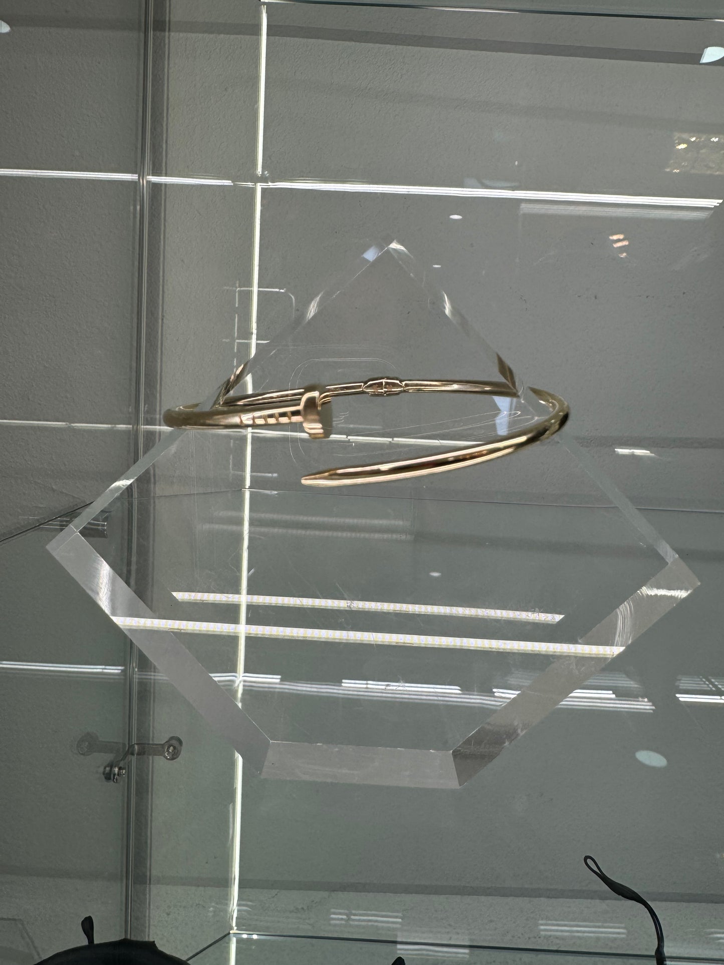 14K Nail Bracelet (Hollow)