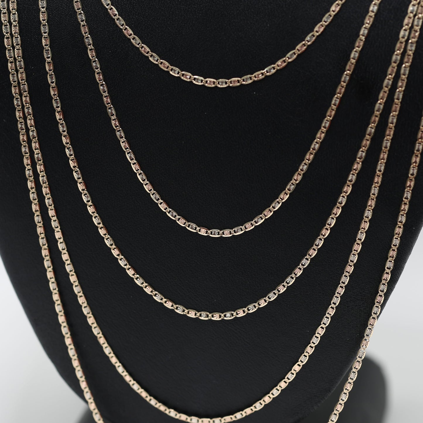 14KT GOLD 3 TONE VALE 2MM CHAIN