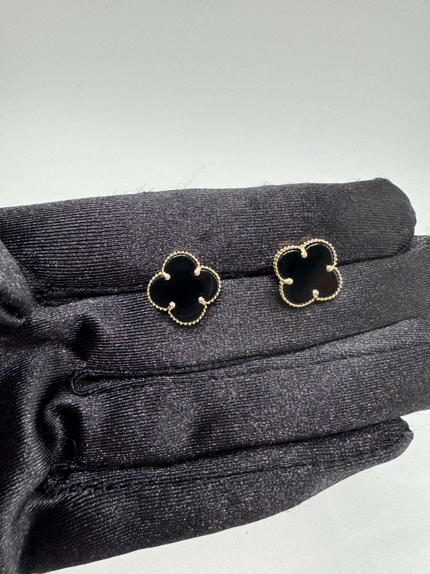 14K GOLD BLACK FLOWER EARRINGS