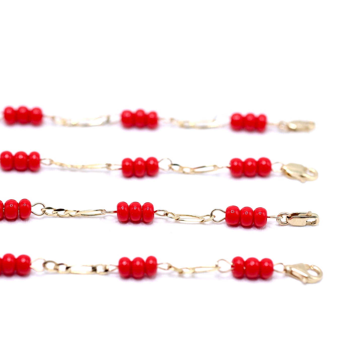 14KT GOLD BABY RED PROTECTION BRACELET - SIZE 6 FIGARO CHAIN
