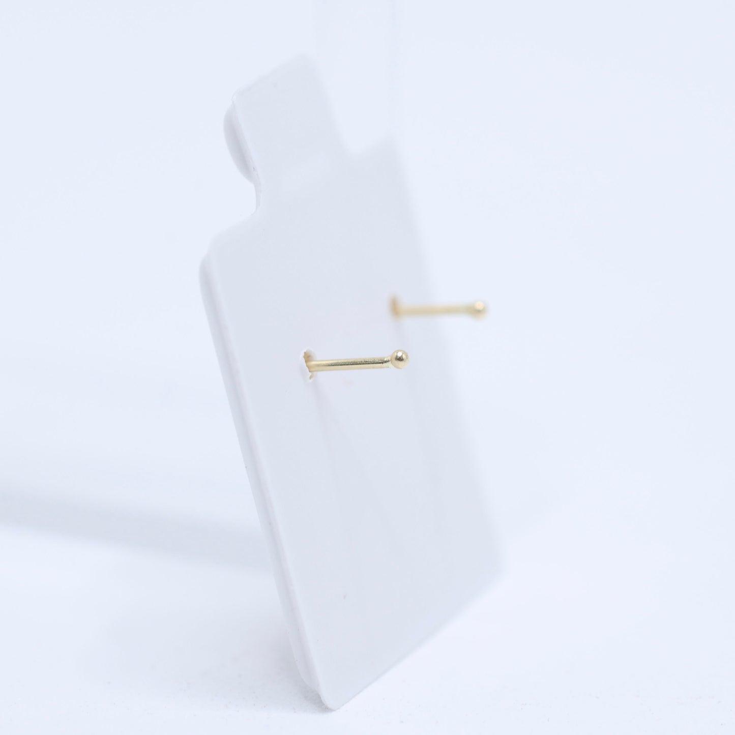 14KT GOLD 2 -PIECE NOSE STUD BALL SET