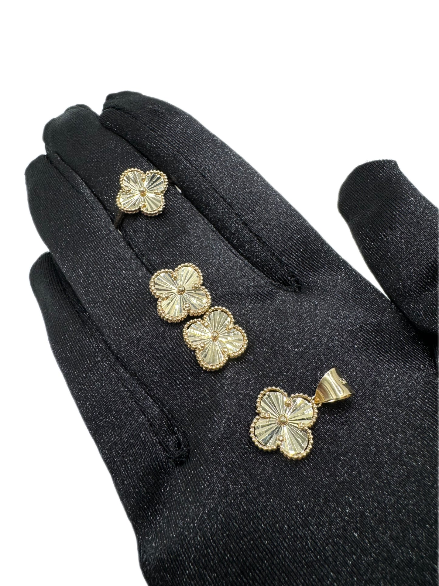 14K GOLDEN FLOWER SET