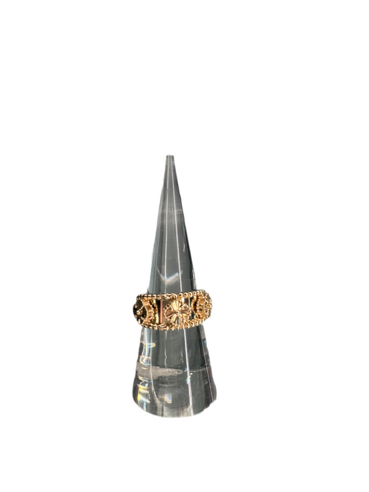 14K Gold Flowers ring