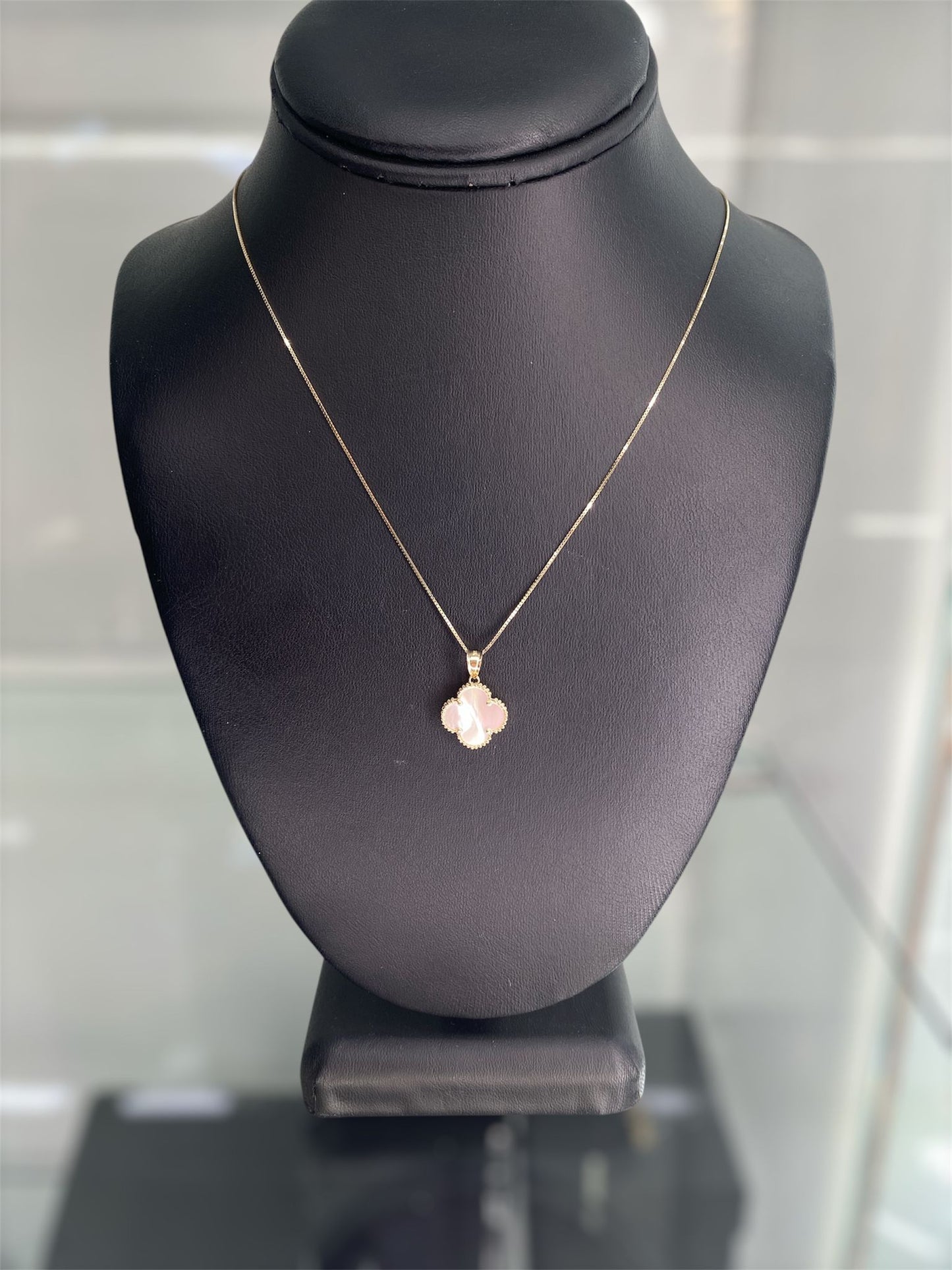 14K Mother pearl Necklace