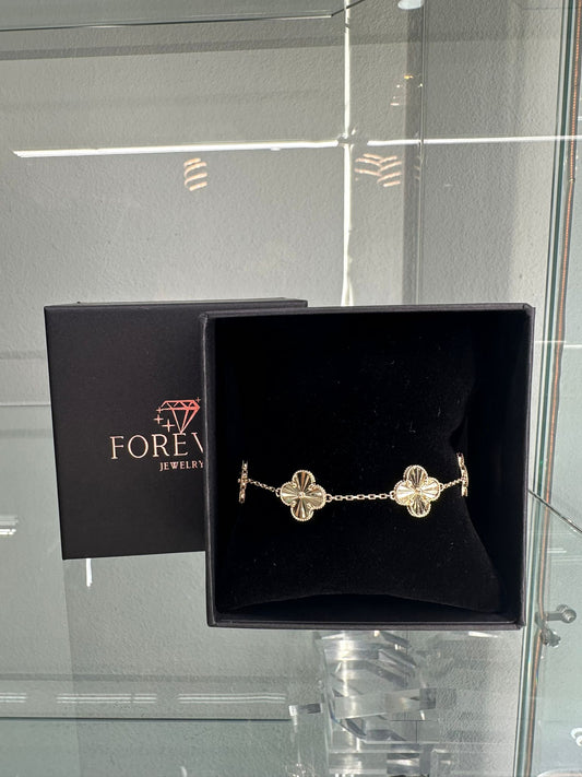 14K GOLD FLOWER BRACELET