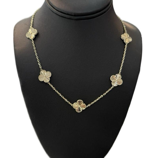 14K Gold Flowers Necklace