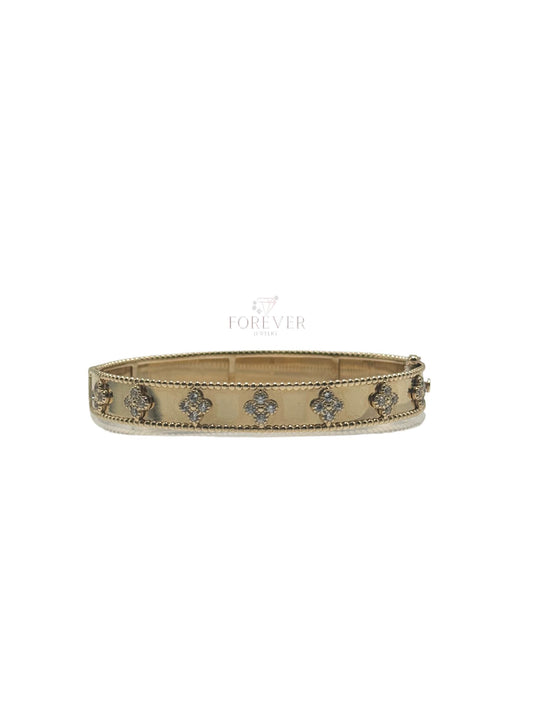 14K GOLD FLOWER BRACELET (W/ ZIRCONIA)