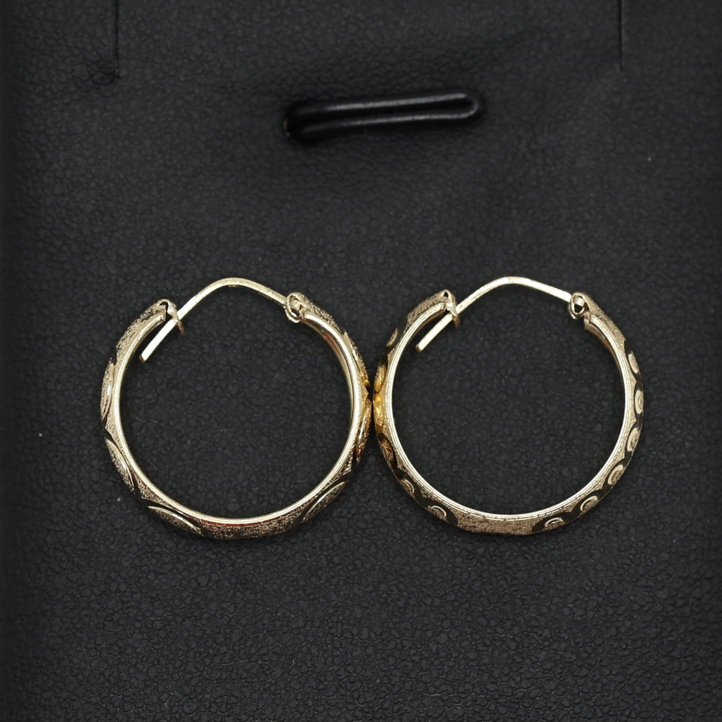 14KT GOLD HEART ENGRAVED HOOPS WITH TEXTURE