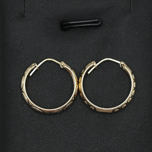 14KT GOLD HEART ENGRAVED HOOPS WITH TEXTURE