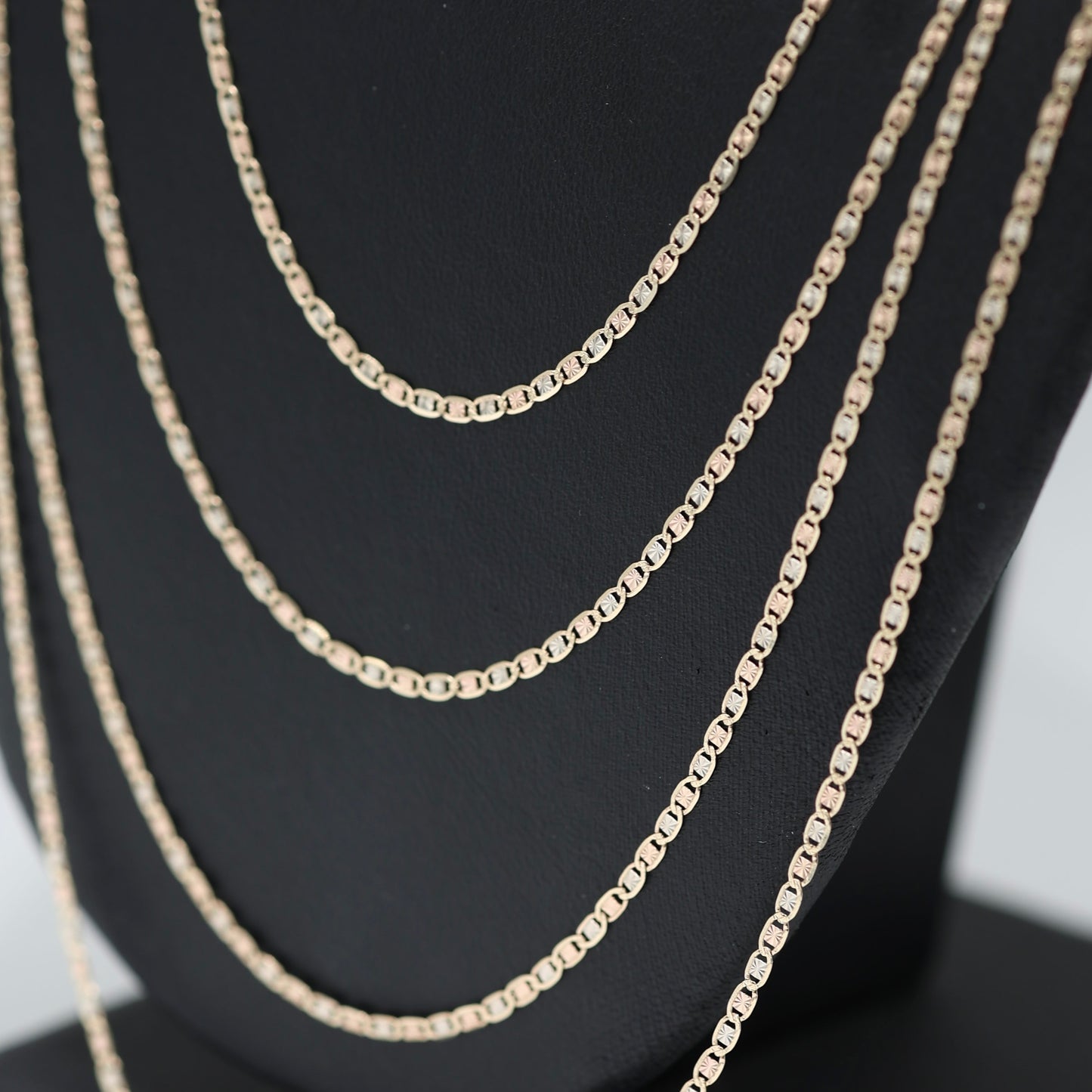 14KT GOLD 3 TONE VALE 2MM CHAIN