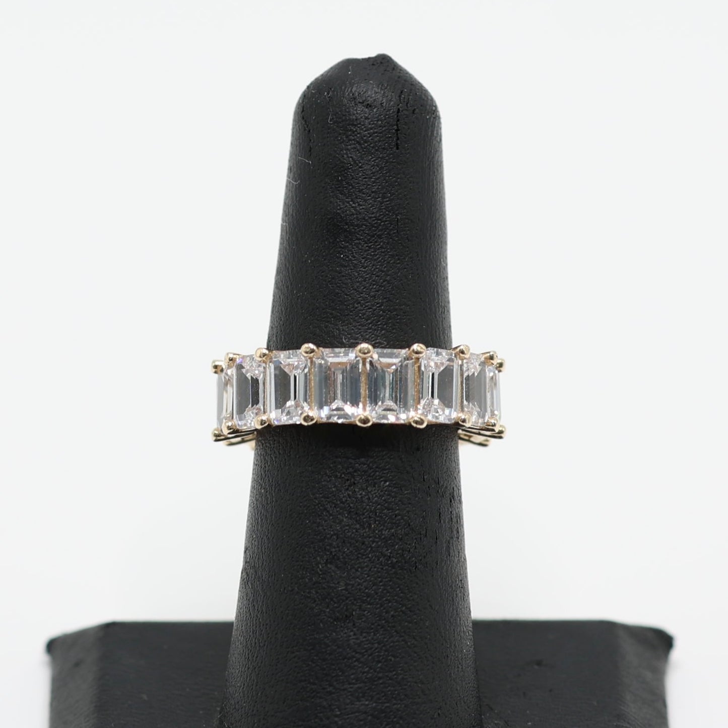14KT GOLD ETERNITY EMERALD CUT CUBIC ZIRCONIA - SIZE 6