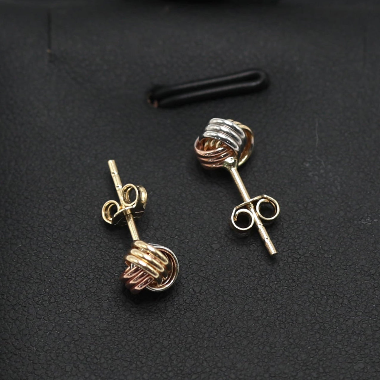 14KT GOLD 3 TONE KNOT STUD EARRINGS