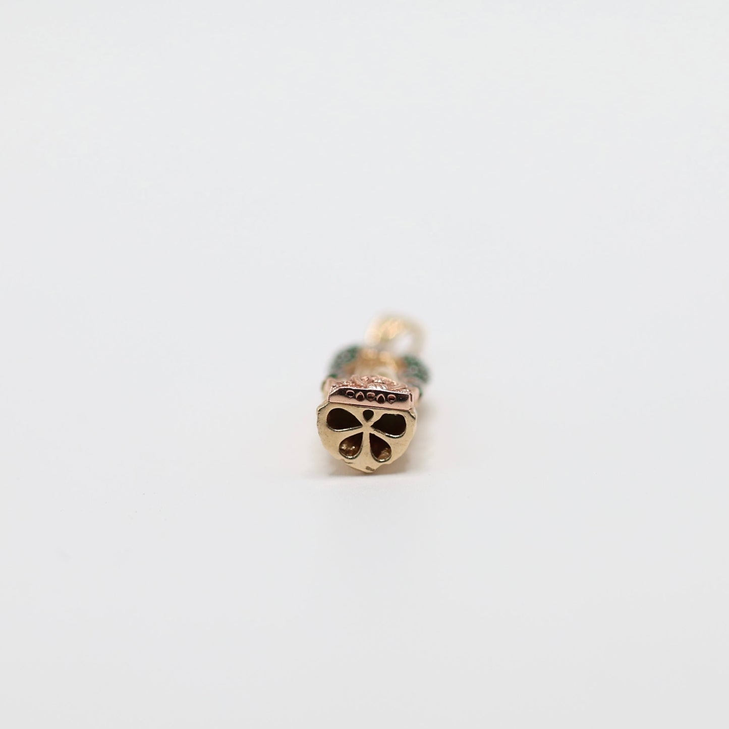 14KT GOLD 3D VIRGIN MARY 3 TONE WITH GREEN ZIRCONIA & WHITE BAGUETTES