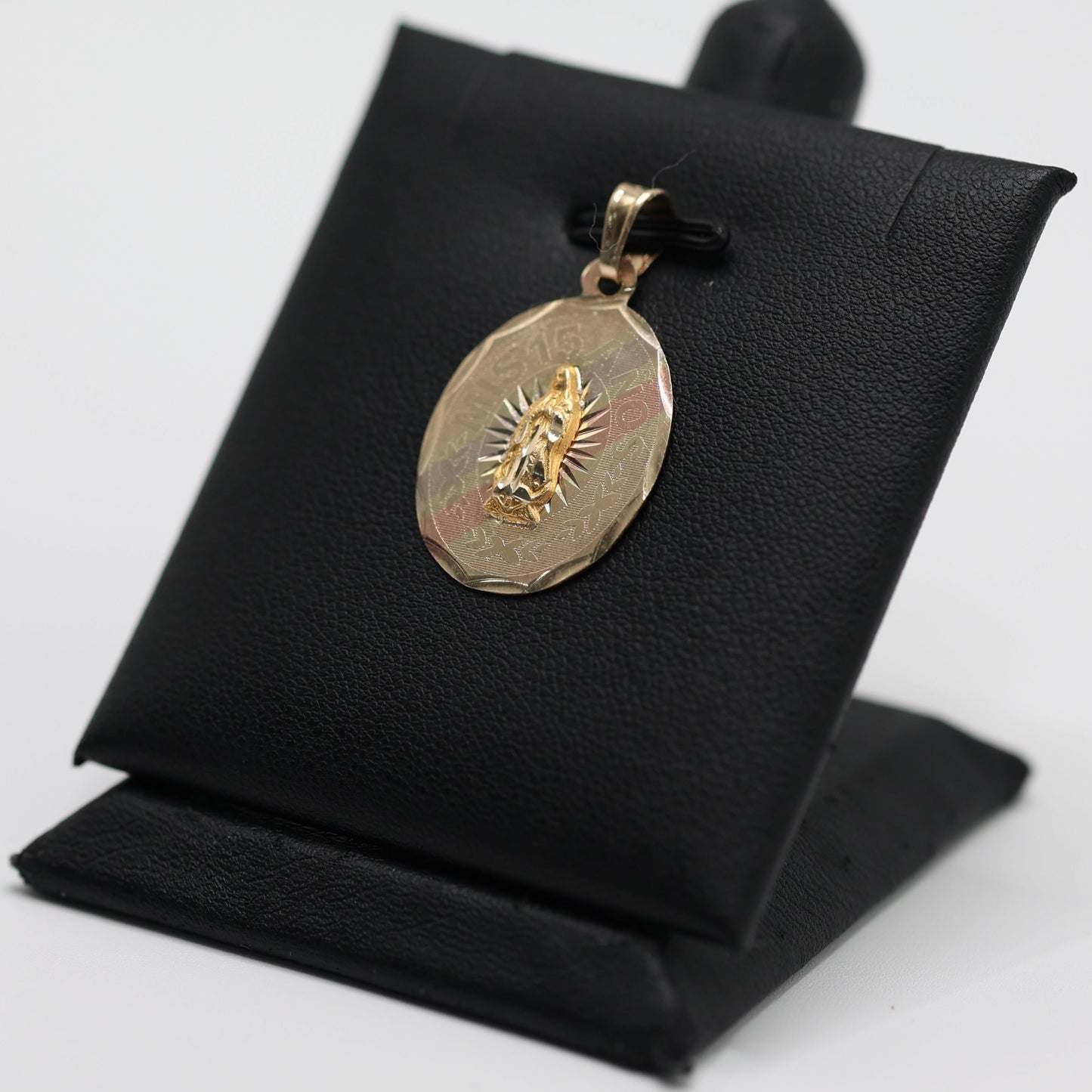 14KT GOLD "MIS QUINCE ANOS" OVAL PENDANT 3 TONE VIRGIN MARY