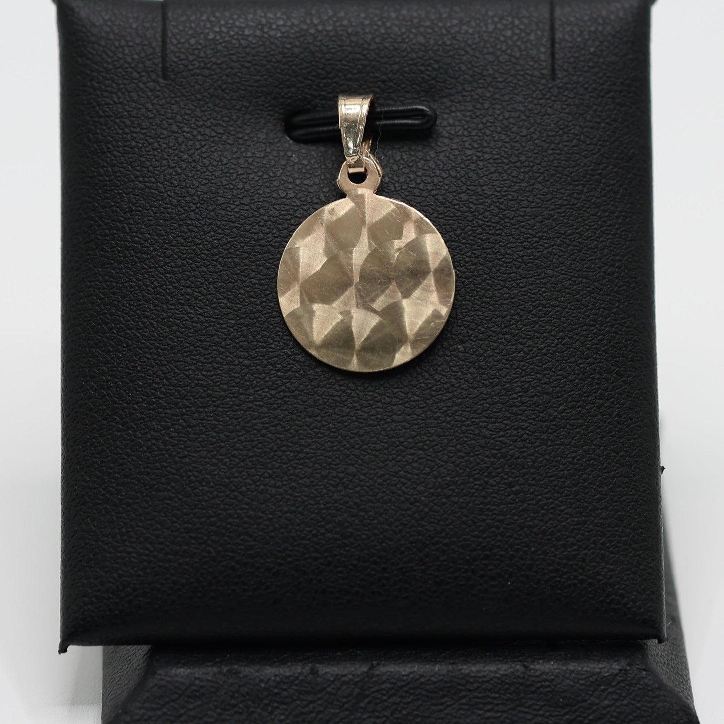 14K GOLD "MI BAUTIZO" 3 TONE CIRCLE PENDANT WITH VIRGIN MARY