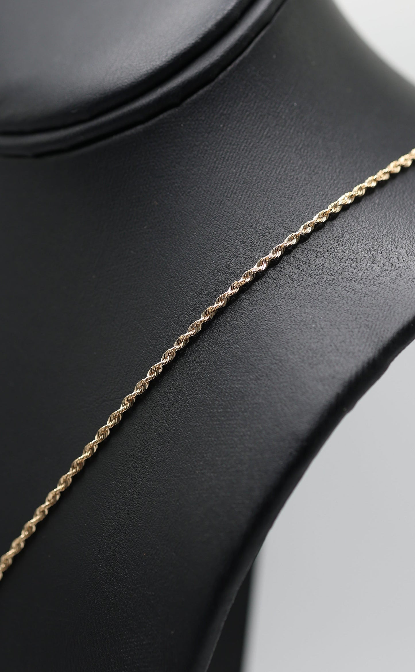 14KT GOLD CROSS PENDANT WITH 18' ROPE CHAIN NECKLACE SET