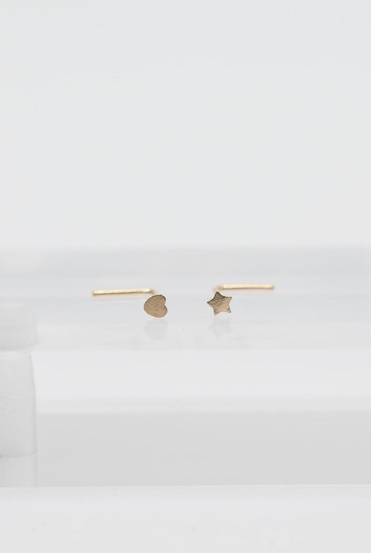 14KT GOLD HEART OR STAR SHAPED NOSE L STUD