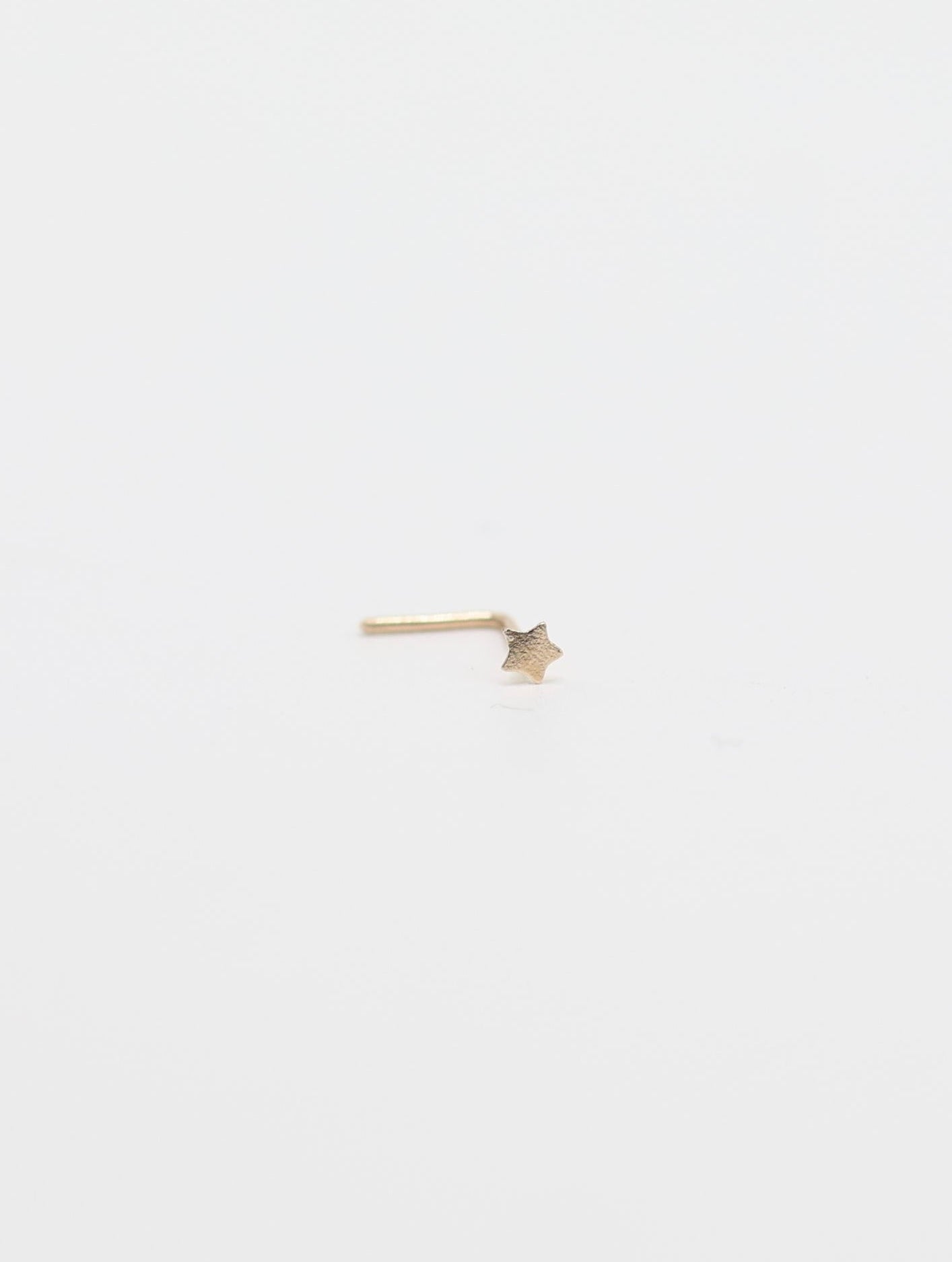 14KT GOLD HEART OR STAR SHAPED NOSE L STUD
