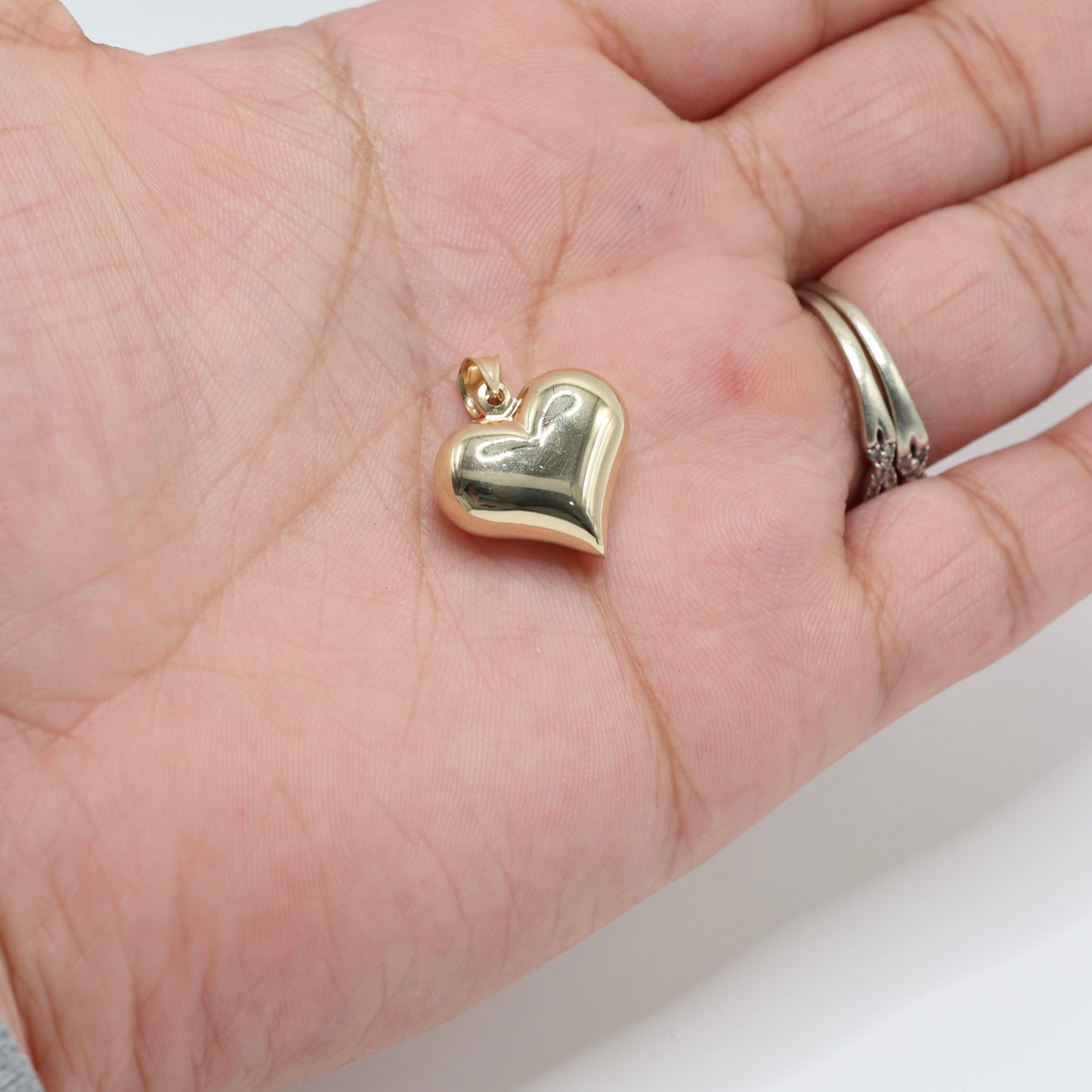 14KT GOLD LARGE PUFFY HEART PENDANT