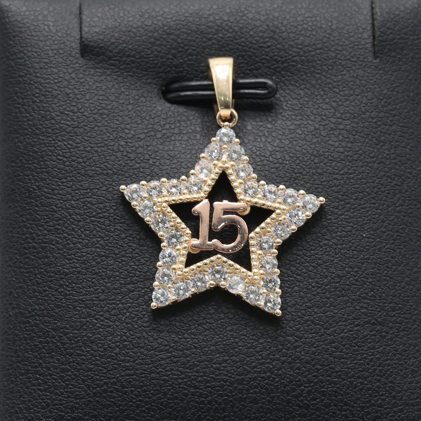 14KT GOLD QUINCE CZ STAR WITH BOX CHAIN SIZE 18”