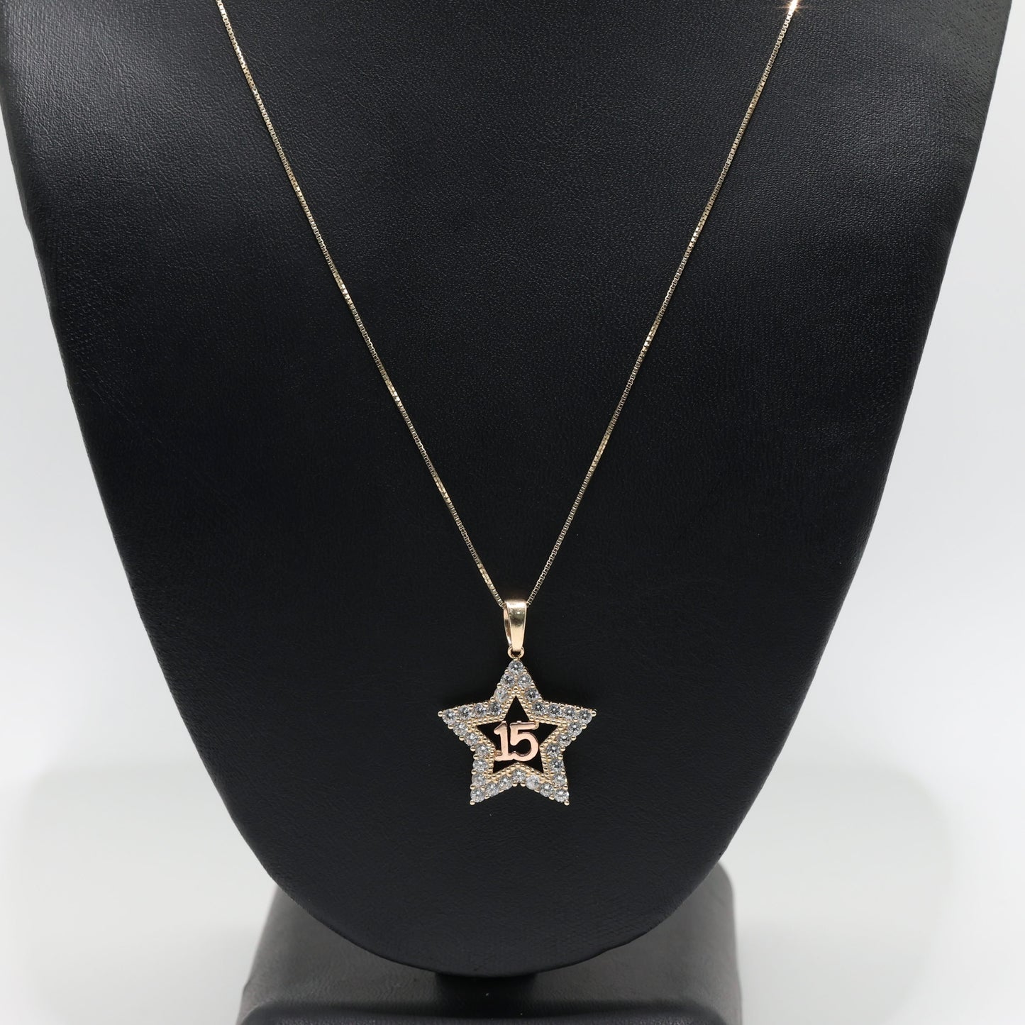 14KT GOLD QUINCE CZ STAR WITH BOX CHAIN SIZE 18”