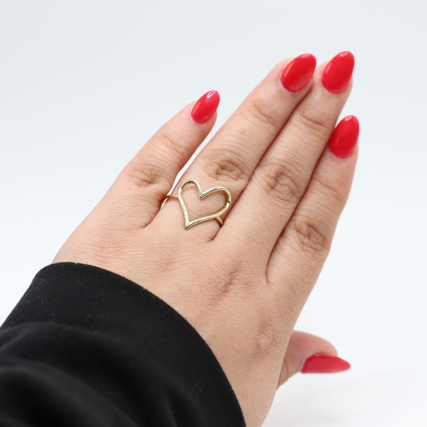 14KT GOLD OPEN HEART OUTLINE RING