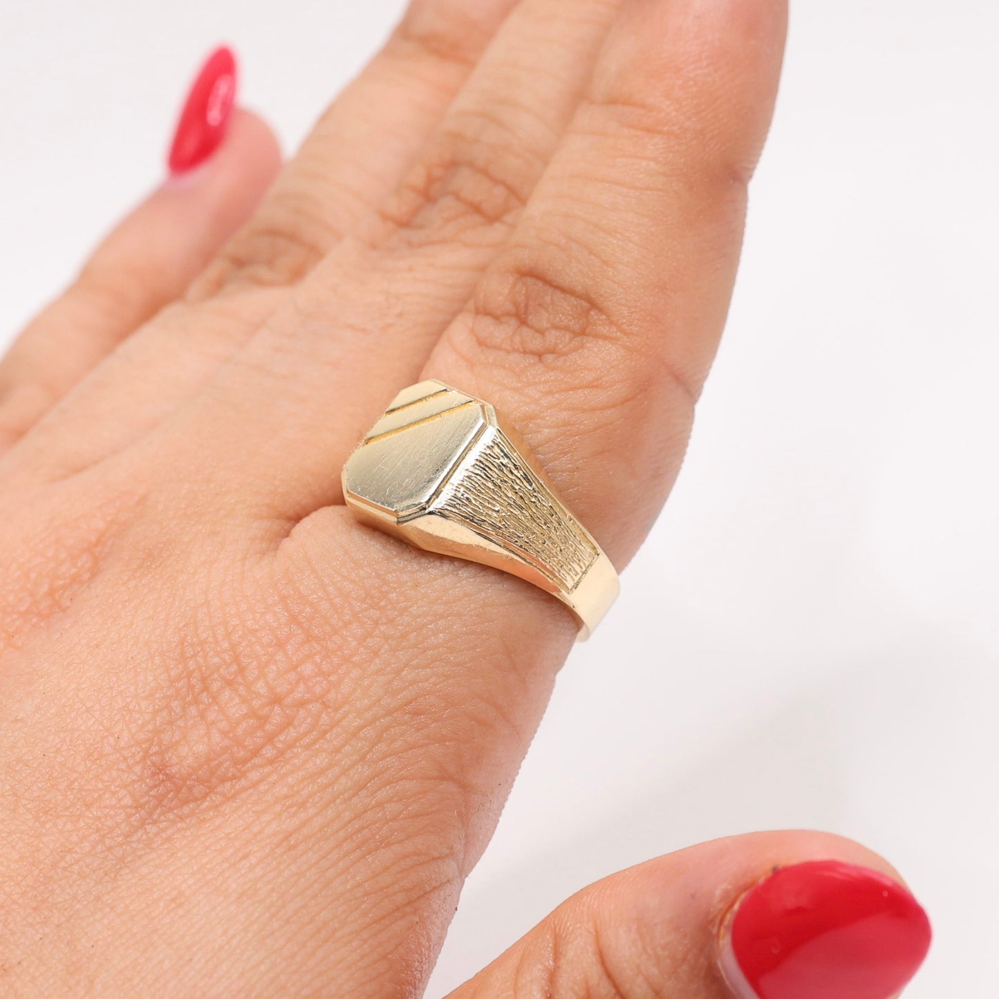 14KT GOLD MENS SQUARE RING WITH CORNER DETAILS - FREE LASER ENGRAVING