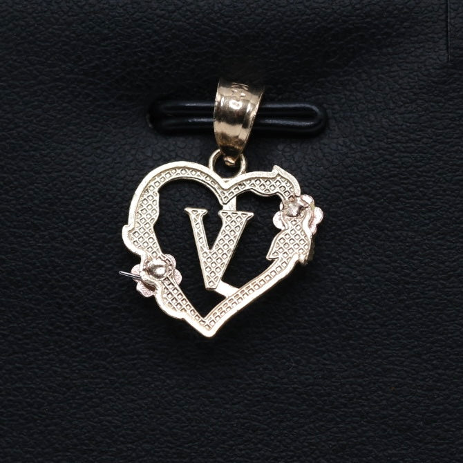 14KT GOLD HEART LETTERS A-Z WITH FLOWERS