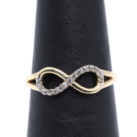 14KT GOLD CUBIC ZIRCONIA INFINITY RING