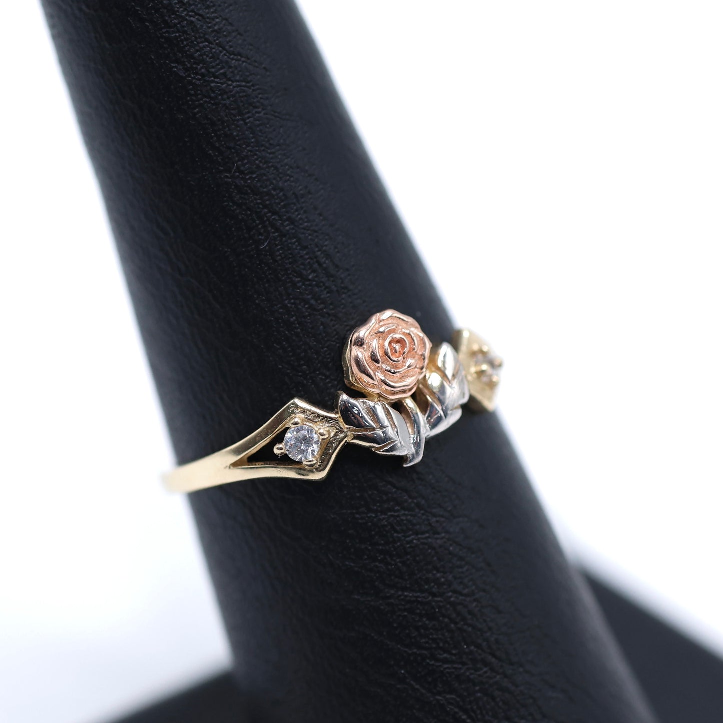14KT GOLD TRI-TONE ROSE RING W/ CUBIC ZIRCONIA ACCENTS
