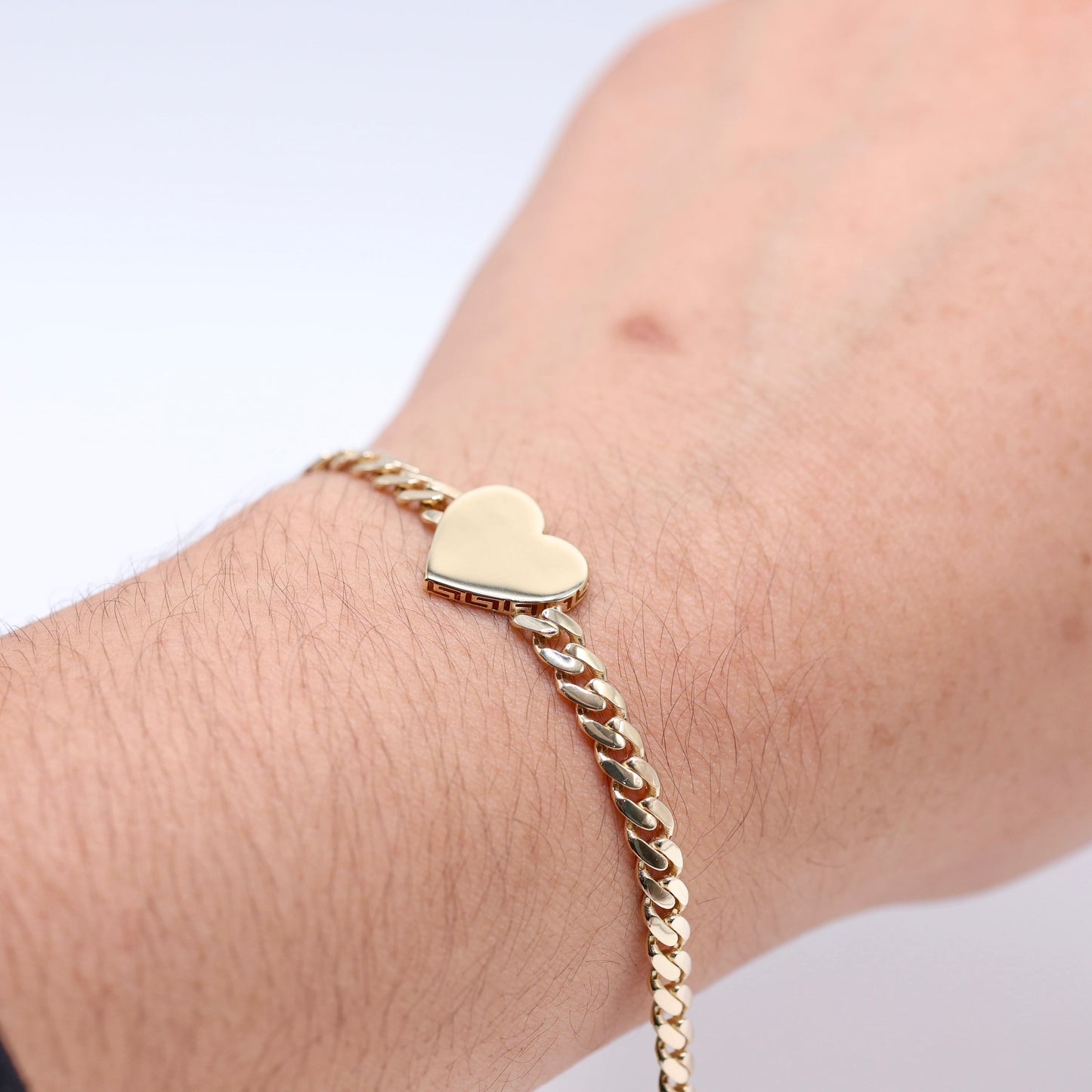 14KT GOLD HEART PLAQUE BRACELET 4.5MM GREEK OUTLINE CUBAN LINK - FREE CUSTOM LASER ENGRAVING