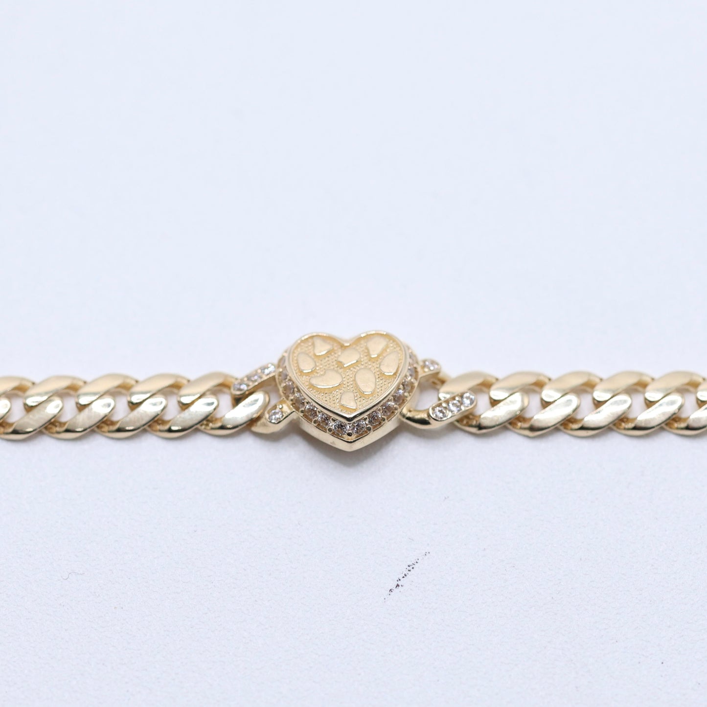 14KT GOLD NUGGET HEART WITH C OUTLINE CUBAN LINK 4.5MM BRACELET SEMISOLID - SZ 7