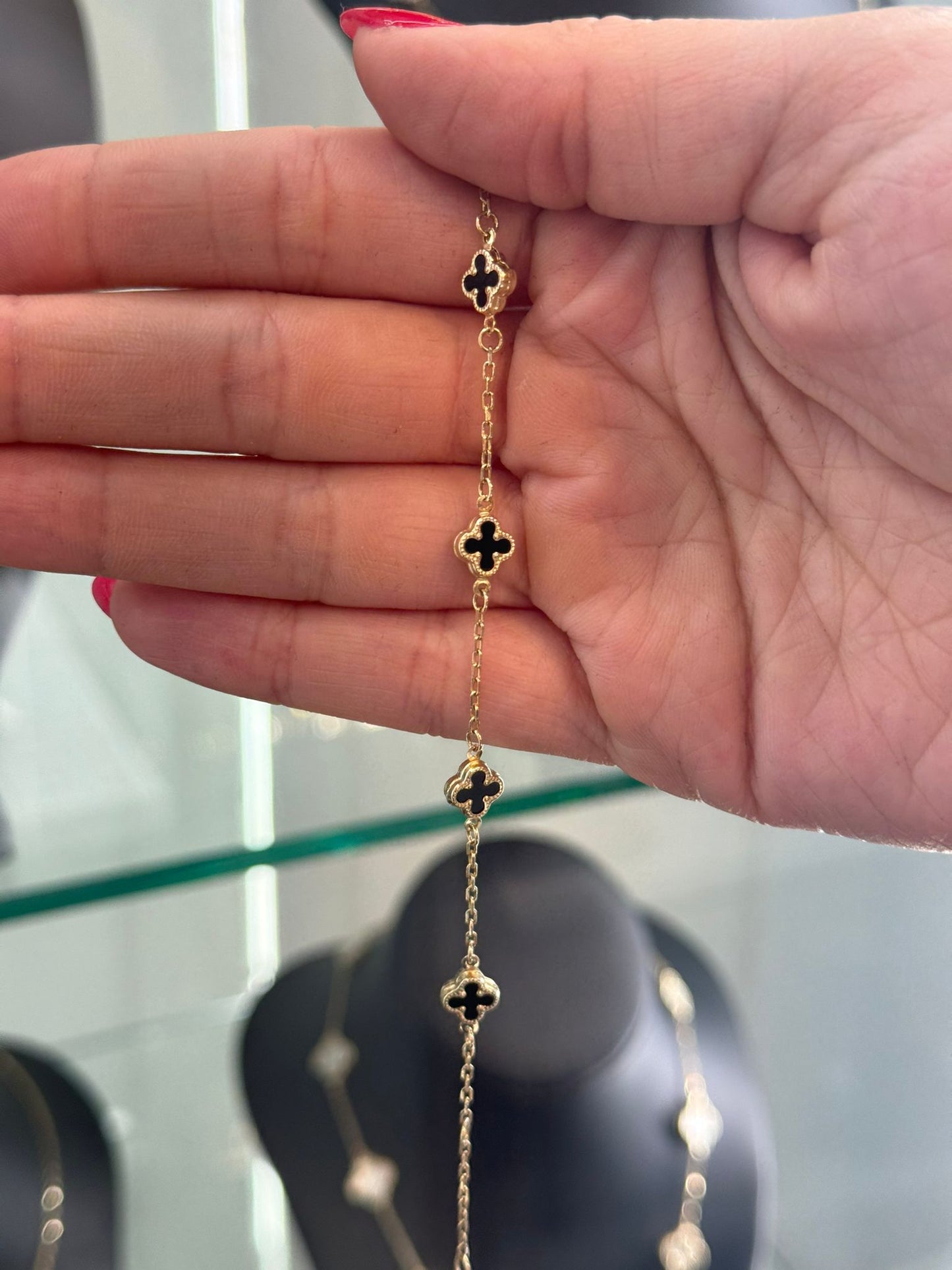 14K SMALL BLACK FLOWER BRACELET